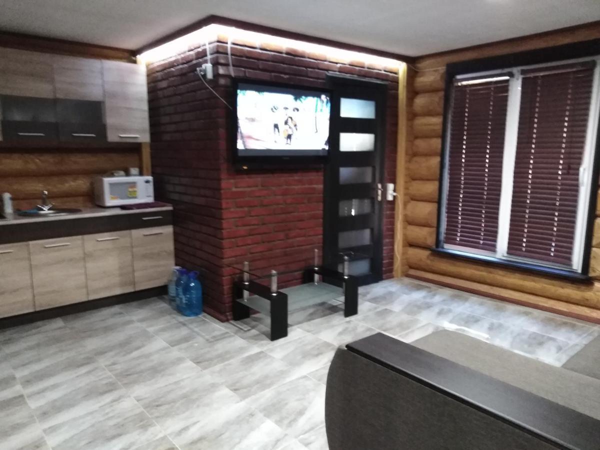 Гостевой Дом Фестивальный Kyiv Exterior foto